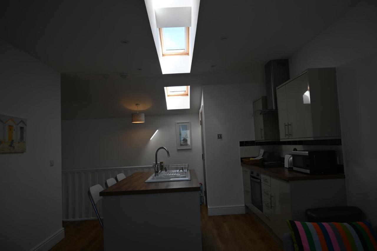 Apartment No. 8, 1 Bed, Sleeps 4 Exmouth Esterno foto